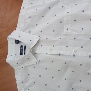 Izod button down